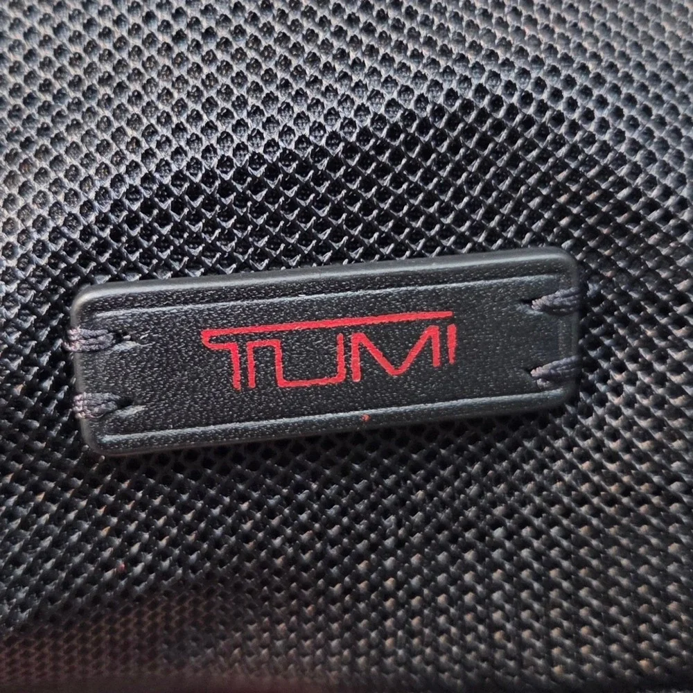 Tumi Black Ballistic Nylon Mesh Travel Accessory Pouch Organizer Bag Sm